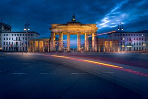 Blauwe uur Brandenburger Tor van Iman Azizi