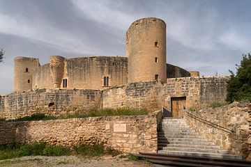 Castell de Bellver in Palma de Mallorca van Peter Schickert