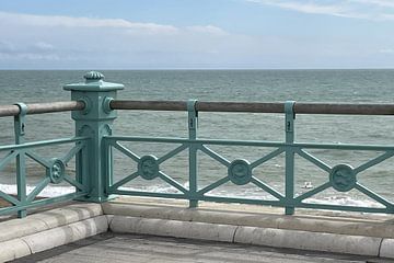 Fence by the sea in Brighton by Anouk Davidse