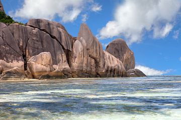 Granieten rotsen op La Digue (Seychellen)