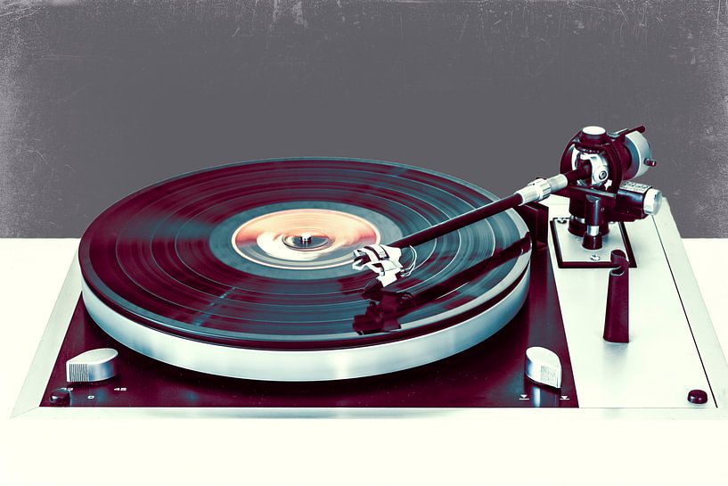 Vinyl Player - Record Player by Dirk Wüstenhagen