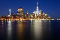 Die Skyline von Manhattan am Abend von Merijn van der Vliet Miniaturansicht