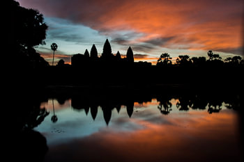 Silhouette Angkor Vat Cambodge Lever de soleil