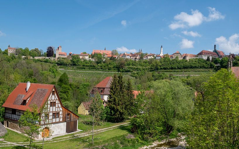 Uitzicht op het oude stadscentrum van Rothenburg ob der Tauber in Beieren van Animaflora PicsStock