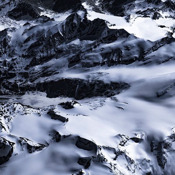 DARK ALPS 1-28 E von WILDLIGHT PHOTOGRAPHY