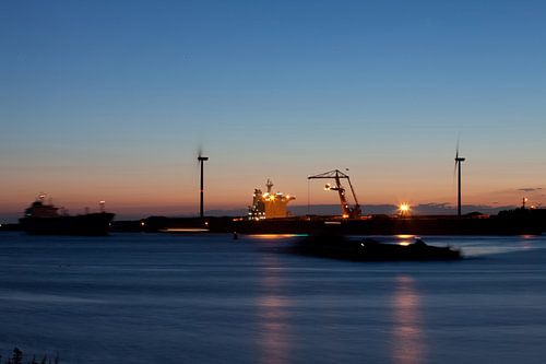 Tatasteel (Corus blast furnaces) IJmuiden at night