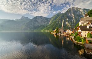 Hallstatt im 1. Sonnenlicht