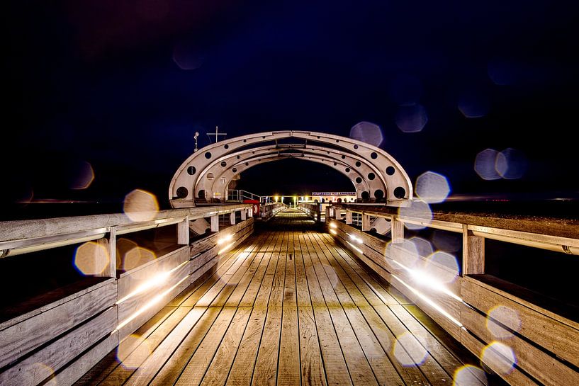 Kellenhusen pier on the Baltic Sea II by SPUTNIKeins fotografie