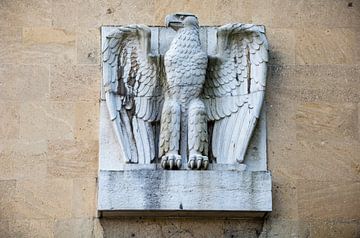 Ancien aigle impérial à Tempelhof sur Luis Emilio Villegas Amador