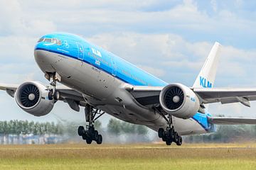 KLM Boeing 777-200 "Mount Kilimanjaro". von Jaap van den Berg