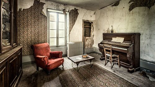Urbex fotografie in een verlaten kasteel in de Auvergne Frankrijk