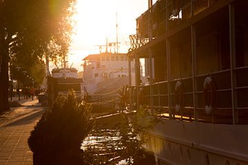 photo de la ville de Stockholm au coucher du soleil en Suède sur Karijn | Fine art Natuur en Reis Fotografie