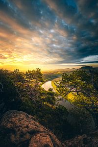 Der fluss Elbe in sachsen, schöne Aussicht im Elbsandsteingebirge