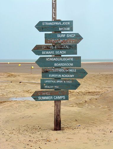 Beach Signs (Strandleven met bordjes)