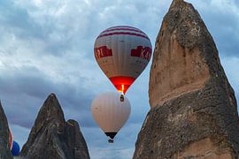 Hot air balloons and fairy chimney by Tilo Grellmann