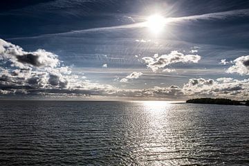 Stürme über dem IJsselmeer von Brian Morgan