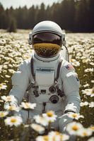 Astronaute dans un champ de fleurs