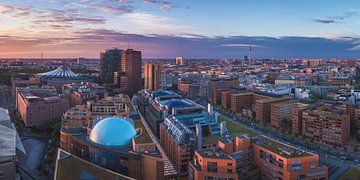 Berlin Skyline Potsdamer Platz Panorama au coucher du soleil sur Jean Claude Castor