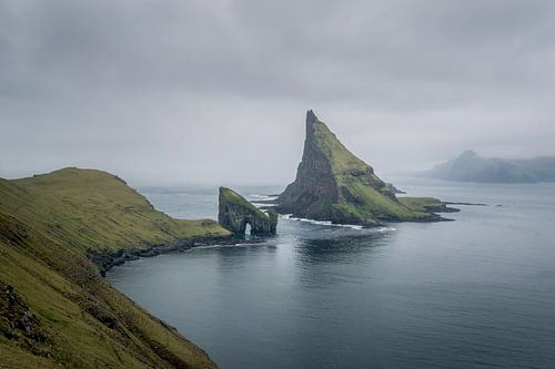 Drangarnir et Tindholmur