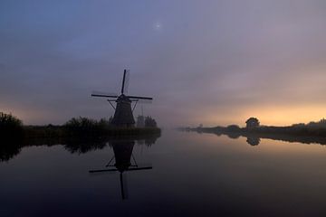 Molens Kinderdijk, Windmills Kinderdijk, Moulins de Kinderdijk,Kinderdijk Windmühlen. van Ron Westbroek