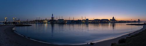 Panorama van Kampen gedurende zonsondergang