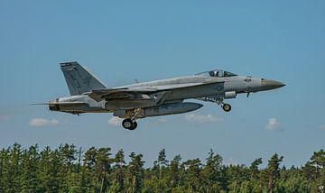 Décollage du Boeing F/A-18E Super Hornet de la marine américaine. sur Jaap van den Berg