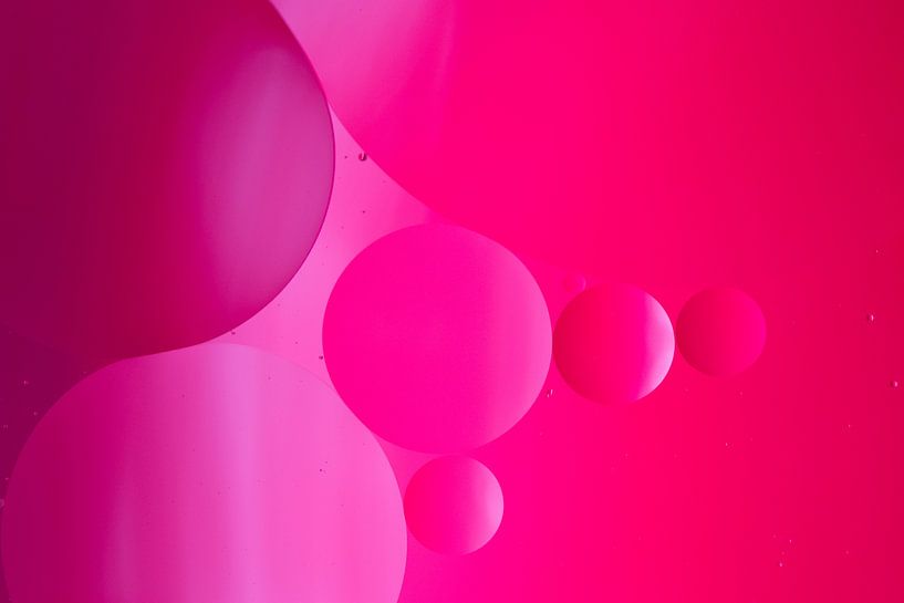 Drops by Lucia Leemans