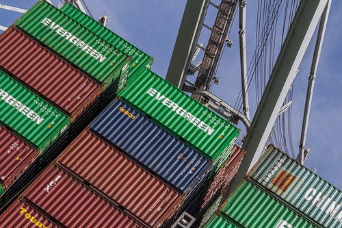 Containers in de haven