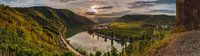 Panorama of the Mosel loop at the castle ruin