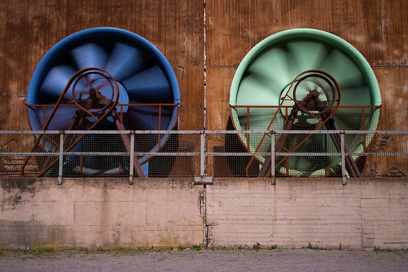 Turbines by Gert-Jan Meeuwesen