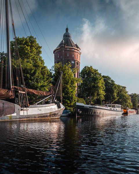 Water tower West from the Reitdiep, Groningen by Harmen van der Vaart