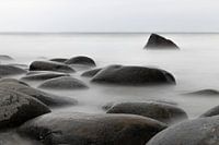 rotsen met mistwater