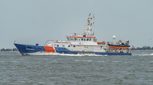 Patrouilleschip Zeearend van de Nederlandse Kustwacht.