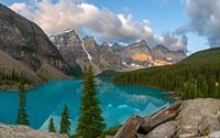 Moraine Lake, Banff National Park, Alberta, Canada van Alexander Ludwig thumbnail