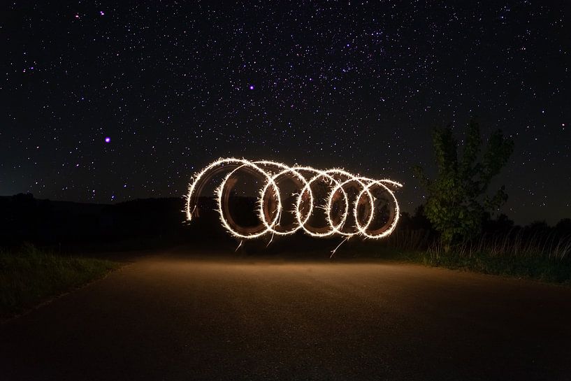 Spiral Flame Fire Show - Long Exposure van Denny Gruner