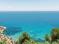 Ibiza - Ein Paradies mit dem schönen blauen Meer