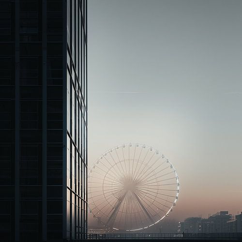 Fairground Breeze - The Magic Ferris Wheel of Air