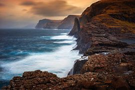 Bosdalafossur waterfall by Wojciech Kruczynski