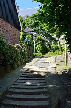 Een straatje met trap in Bad Bentheim