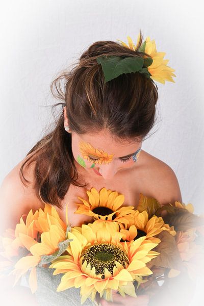 sunflower queen by peterheinspictures