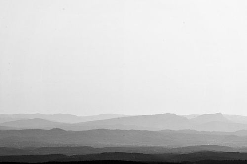 Provence Berge gut gemalt von Charles van den Reek