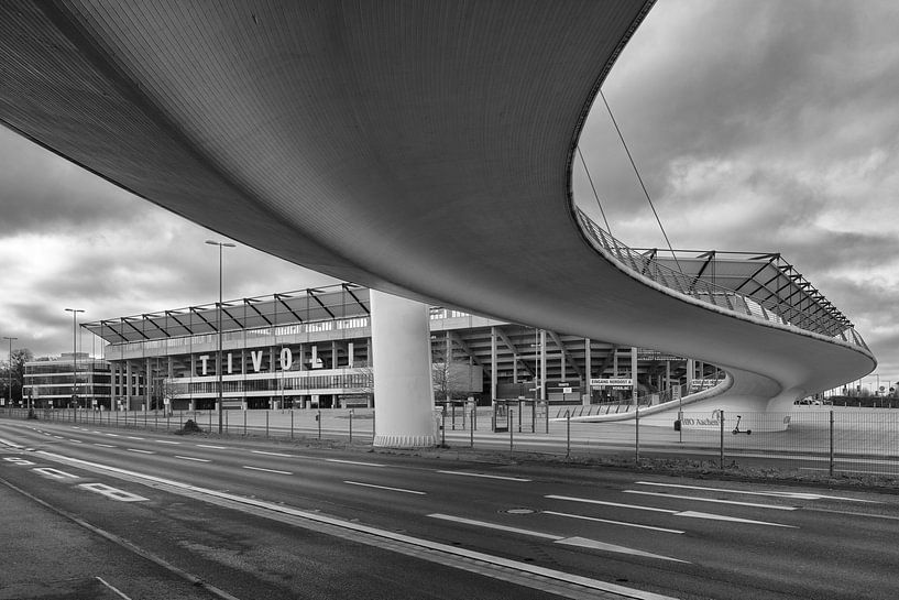 The Tivoli in timeless black and white by Rolf Schnepp