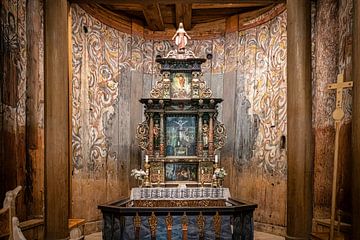 Altar in der hölzernen Stabkirche von Heddal, Norwegen