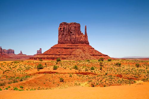MONUMENT VALLEY West Mitten Butte 