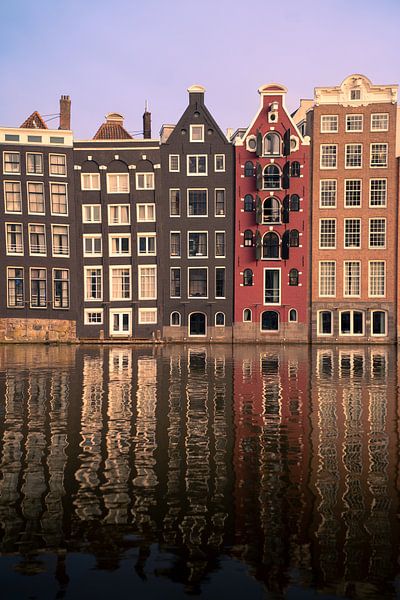 Maisons sur les canaux d'Amsterdam par Mirja van Dijk