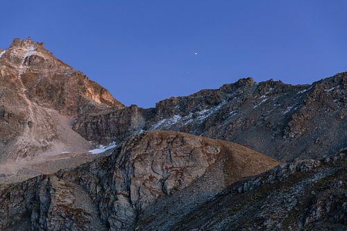 Landschap bij de Schwarzhorn bij zonsondergang in Wallis