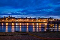 Maastricht - La Meuse la nuit depuis la Cöversplein par Maarten de Waard Aperçu