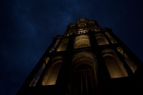 De Dom in de nacht