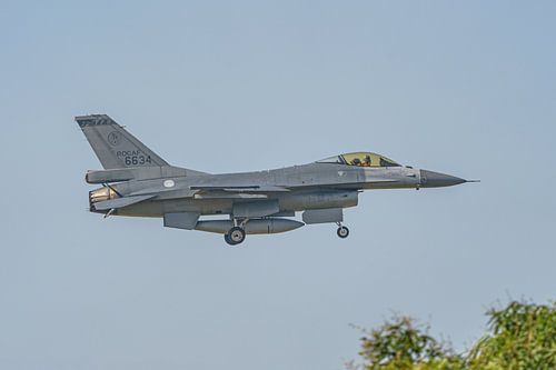 Taiwanese Lockheed Martin F-16A  Fighting Falcon.