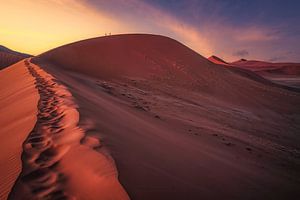 Embrace the footprints erased by the wind by Loris Photography